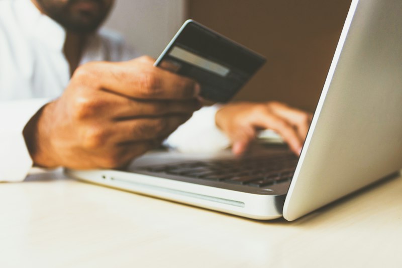 SAFE credit card with cashback